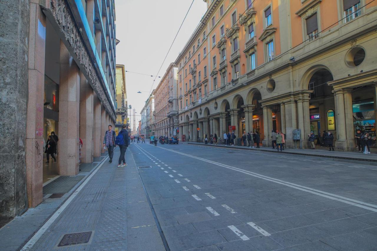 Central Apartment Close To Food And Shopping Bologna Luaran gambar